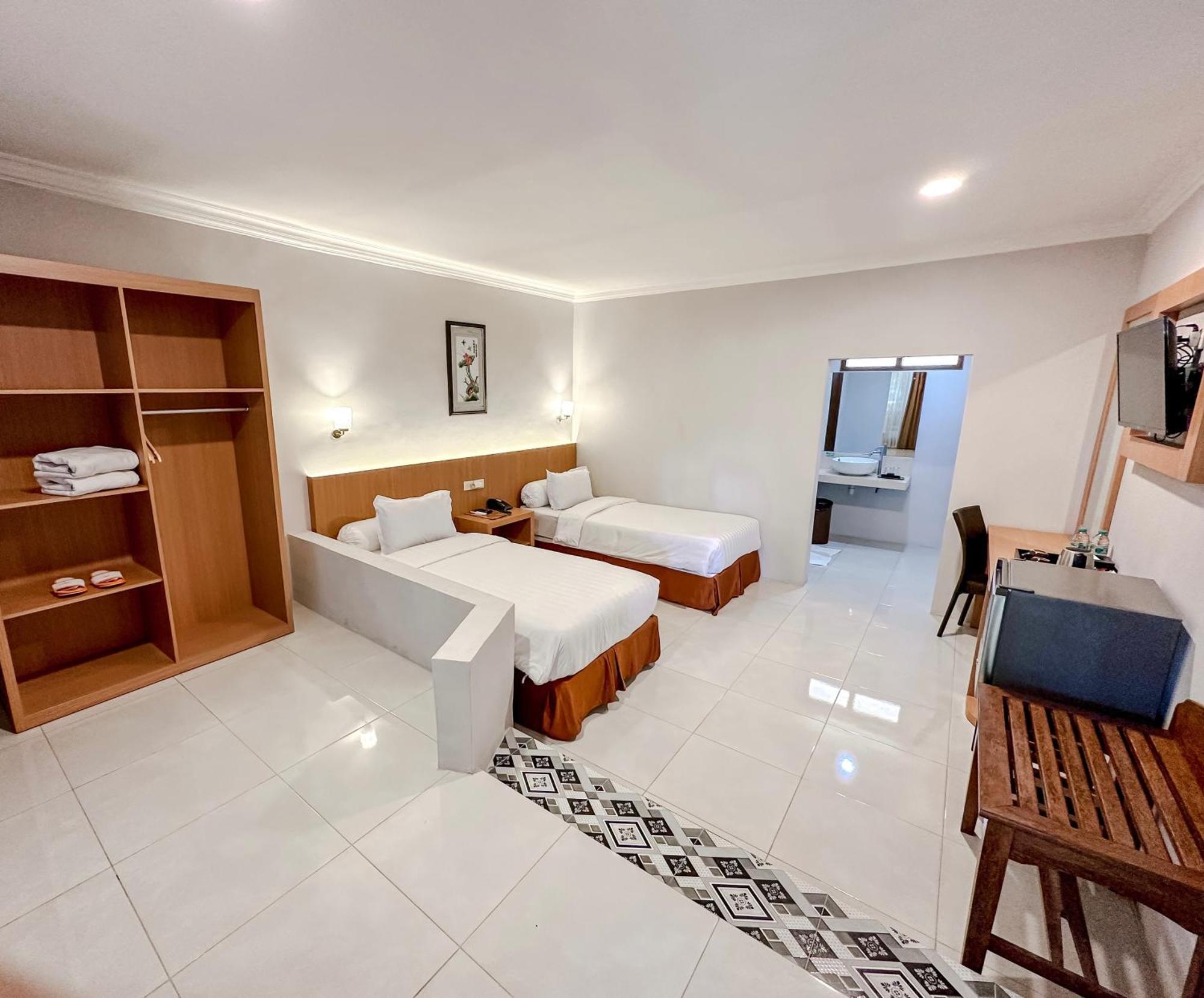 Votel Manyar Resort Banyuwangi Ketapang (Banyuwangi, East Java) Exterior foto